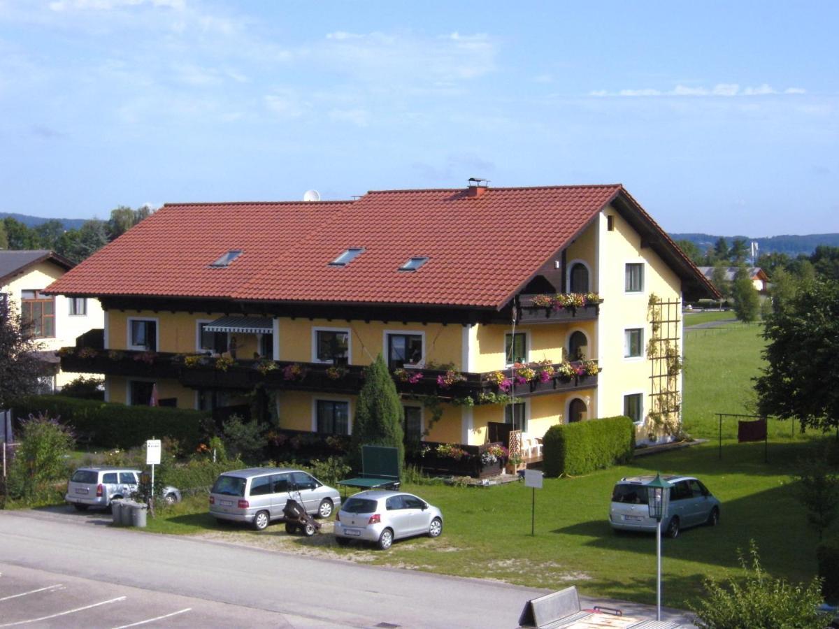 Ferien-Garconniere Hemetsberger Apartman Weyregg Kültér fotó