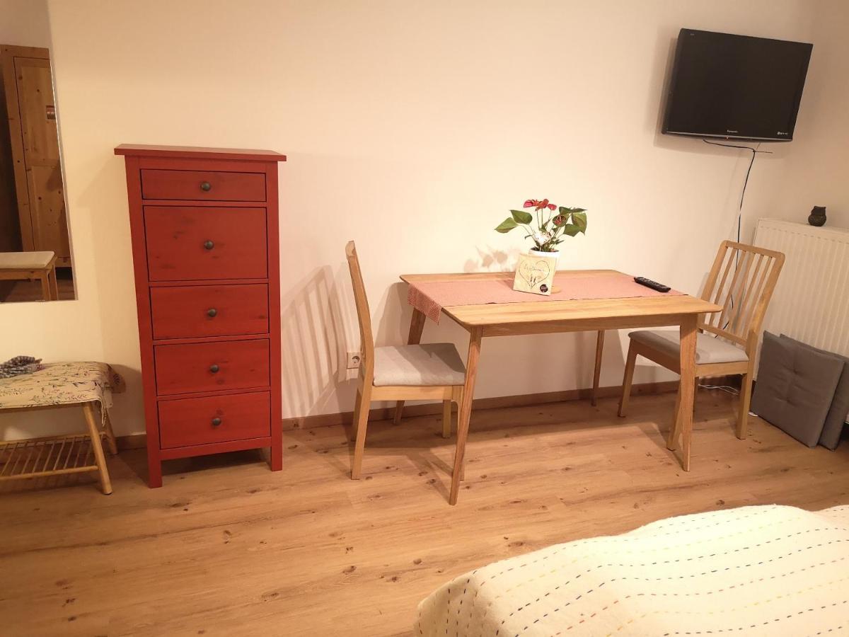 Ferien-Garconniere Hemetsberger Apartman Weyregg Kültér fotó
